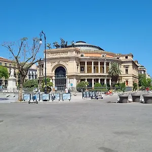 Apartamento Enne's In The Heart Of, Palermo